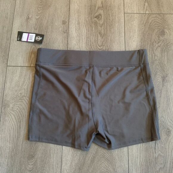 Under Armour woman’s compression shorts - Picture 3 of 4